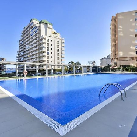 Villas Guzman - Calalga 칼페 외부 사진